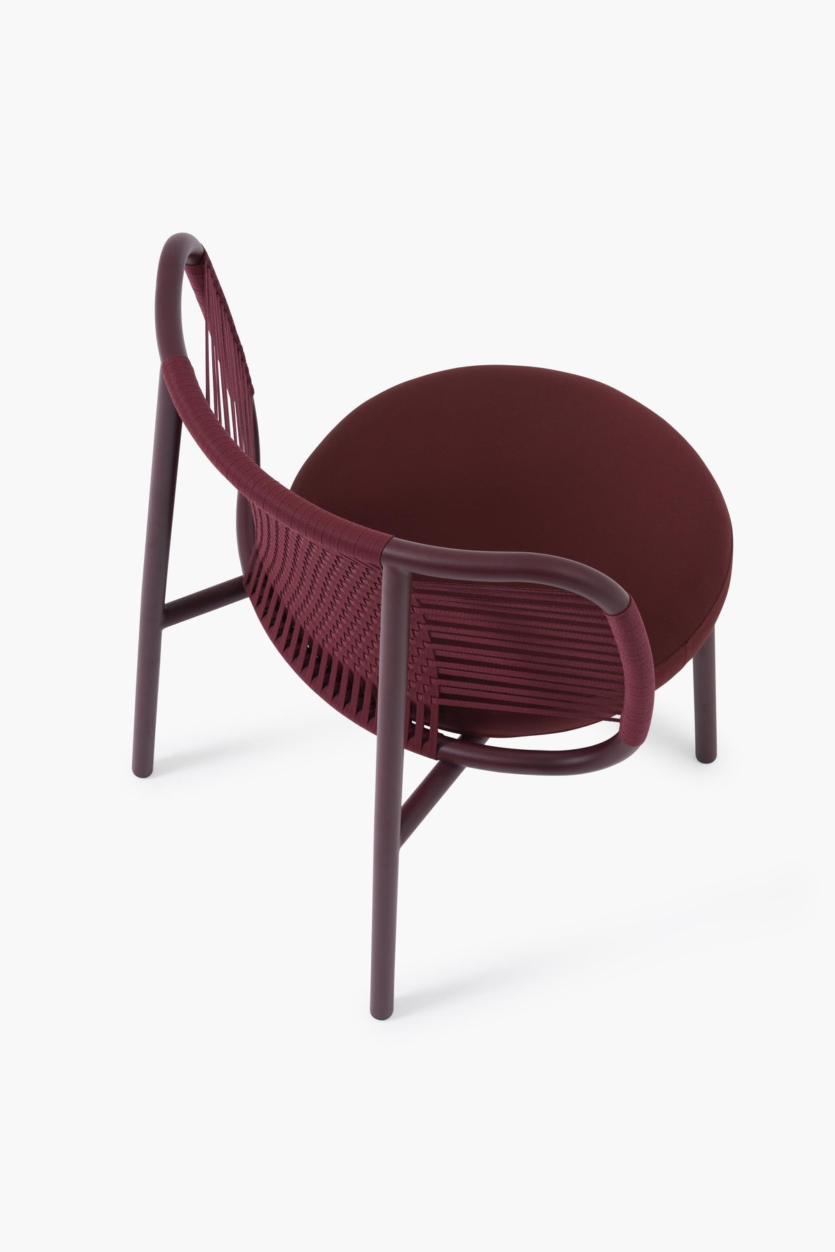 Aribe Lounge Chair Claret